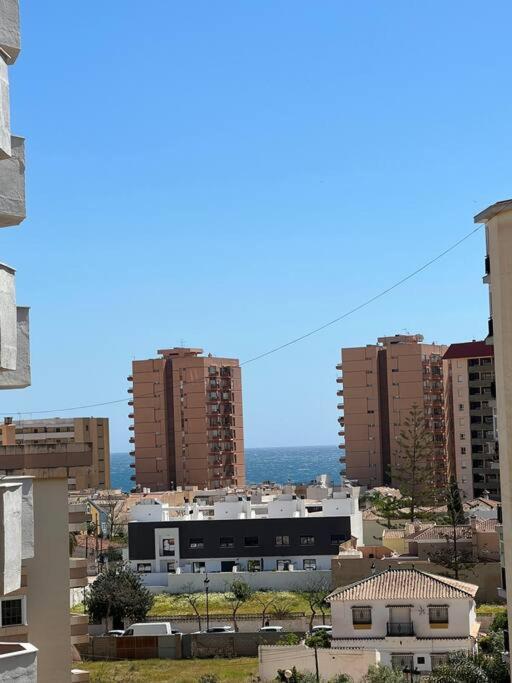 Apartamento Con Encanto Y Piscina Fuengirola Luaran gambar